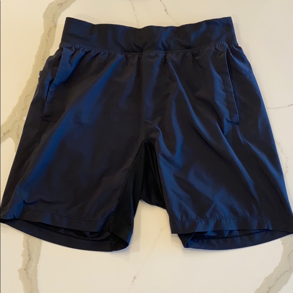 Lululemon Men’s 7” Linerless Short